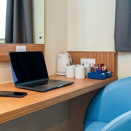 Ibis Budget London Bromley Town Centre Exterior foto
